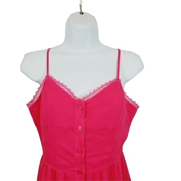 Kirra Pacsun Fuchsia Hot Pink Crepe and Lace Cami Skater Sundress Size Medium - Picture 4 of 9